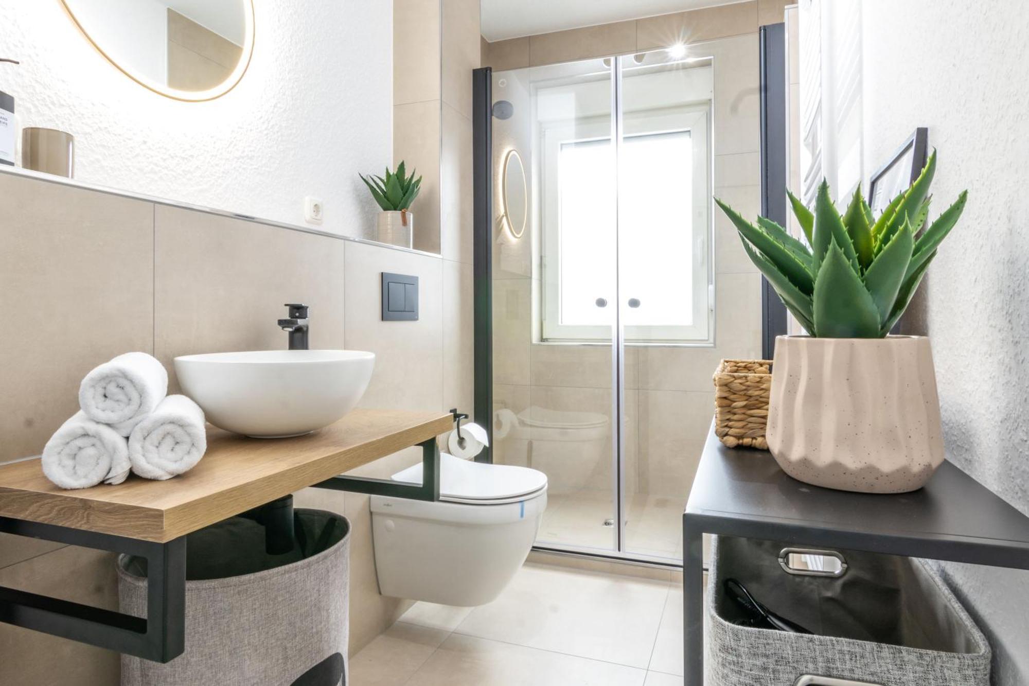 Stilvolle 3-zimmer I Home2share Lengerich